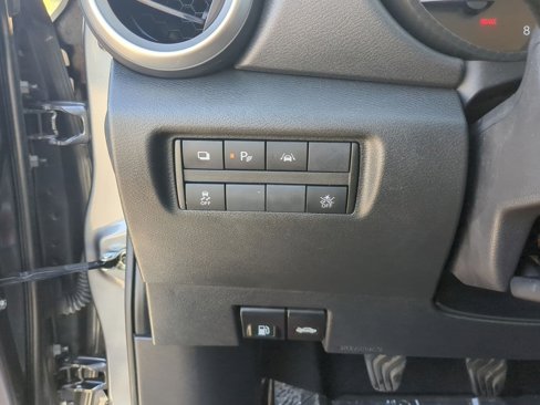 Used 2021 Nissan Versa S image 17