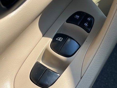 Used 2016 Nissan Altima 2.5 S w/ Power Driver Seat Package image 14