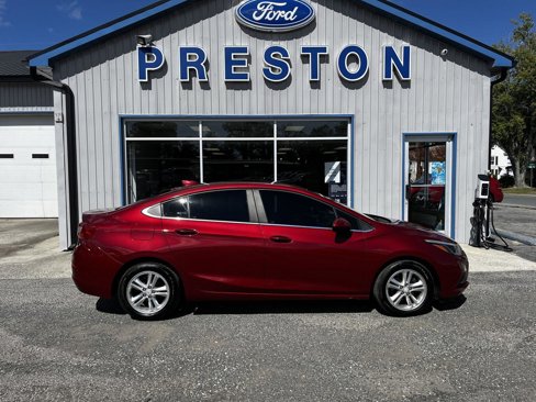Used 2017 Chevrolet Cruze LT w/ Convenience Package image 8