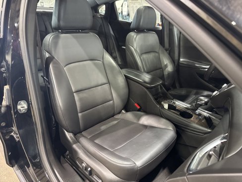 Used 2022 Chevrolet Malibu Premier image 35