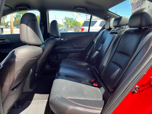 Used 2017 Honda Accord Sport Special Edition image 12