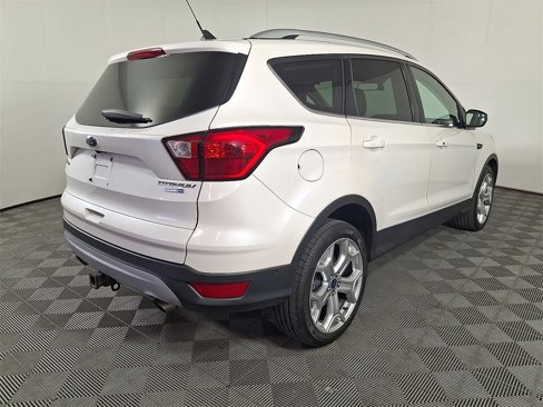 Used 2019 Ford Escape Titanium w/ U9j03 - Titanium Tow Package image 10