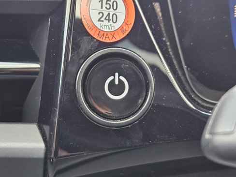 Certified 2024 Porsche Macan 4 Electric image 28