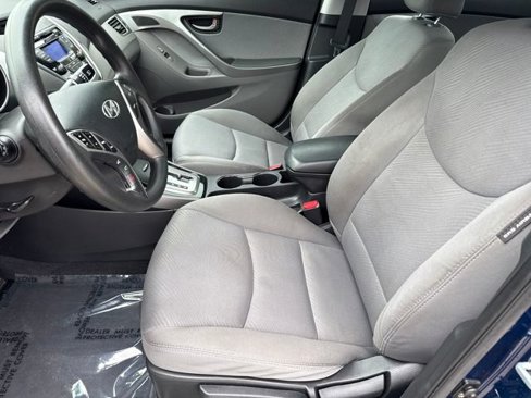 Used 2013 Hyundai Elantra GLS w/ Preferred Pkg image 12
