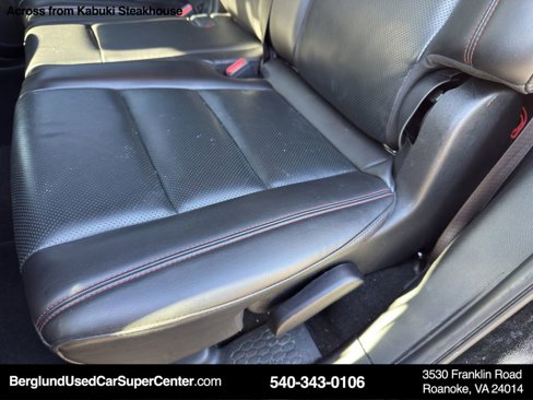Used 2023 Dodge Durango GT image 34