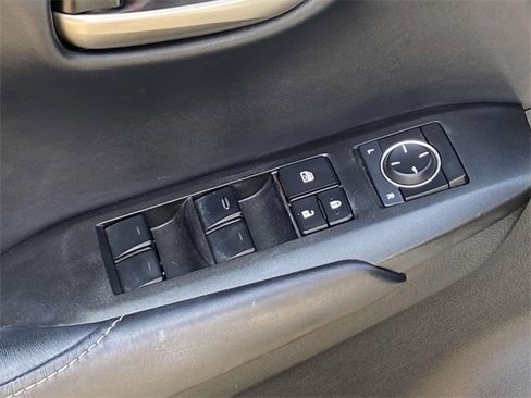 Used 2017 Lexus NX 200t FWD image 13