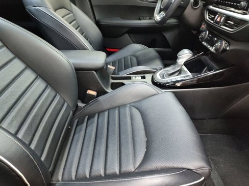 Used 2023 Kia Forte GT-Line w/ GT-Line Premium Package image 27