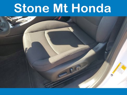 Used 2024 Chevrolet Malibu LT image 19