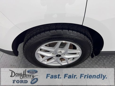 Used 2024 Ford Edge SEL image 12