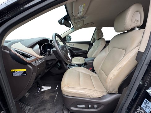 Used 2017 Hyundai Santa Fe Limited image 9