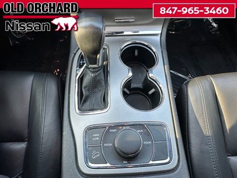 Used 2020 Jeep Grand Cherokee Limited w/ Trailer Tow Group IV image 19