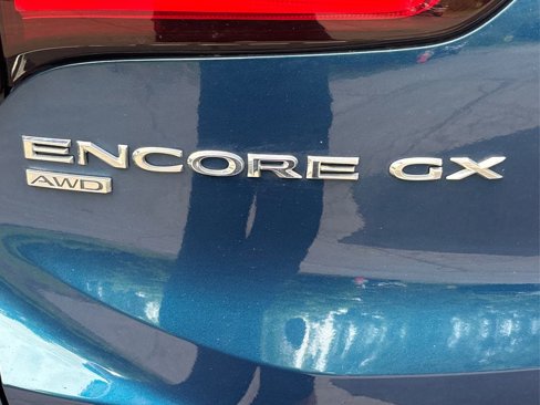 Used 2020 Buick Encore GX Select image 15