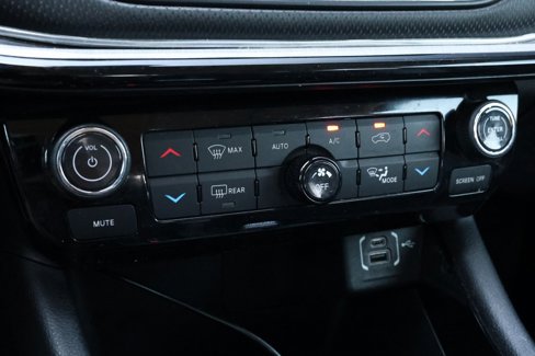 Used 2022 Jeep Compass Trailhawk image 23