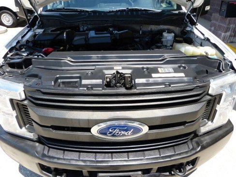 Used 2019 Ford F350 XL w/ Power Equipment Group image 9