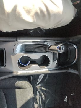 Used 2017 Chevrolet Malibu LT image 28
