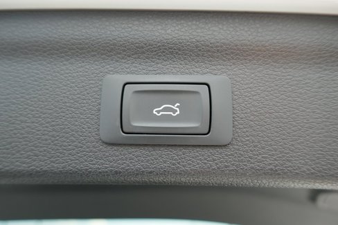Used 2022 Audi Q3 2.0T Premium Plus w/ Premium Plus Package image 16