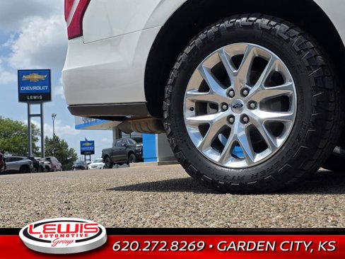 Used 2021 Ford Expedition Max XLT image 33