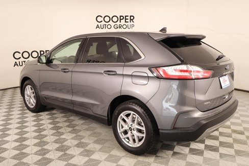 Used 2024 Ford Edge SEL image 22