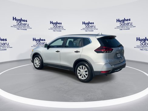 Used 2019 Nissan Rogue S image 8