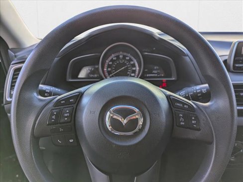 Used 2014 MAZDA MAZDA3 i Sport image 14