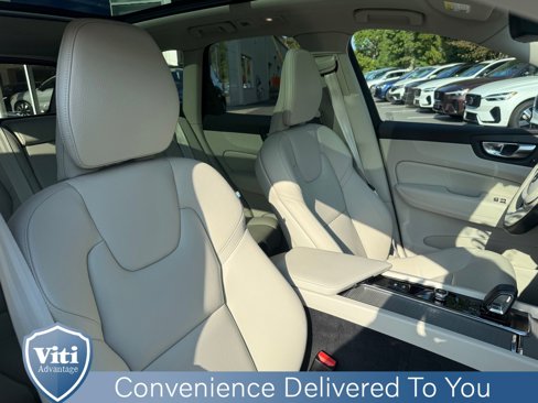 Certified 2023 Volvo XC60 B5 Plus image 31