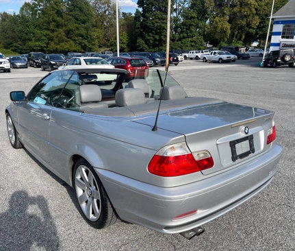 Used 2003 BMW 325Ci Convertible image 12