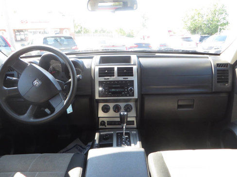 Used 2008 Dodge Nitro SXT image 44
