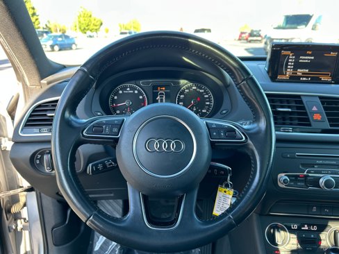 Used 2018 Audi Q3 2.0T Premium image 12