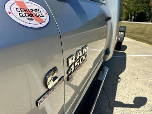 Used 2018 RAM 4500 Tradesman w/ Power & Remote Entry Group image 11