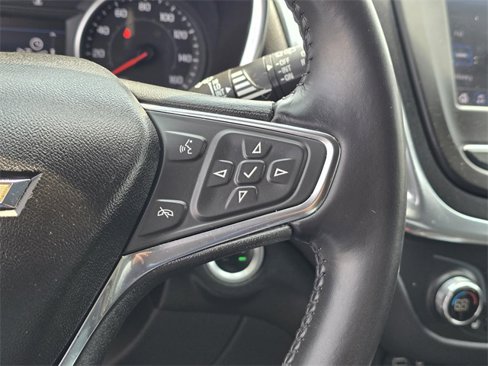 Used 2021 Chevrolet Equinox LT image 18