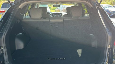 Used 2017 Hyundai Santa Fe Sport w/ 2.4L Value Package 06 image 41