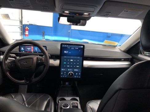 Certified 2021 Ford Mustang Mach-E Select w/ Comfort/Technology Package image 14
