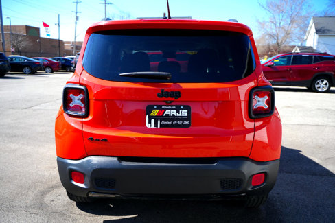 Used 2017 Jeep Renegade Altitude image 8