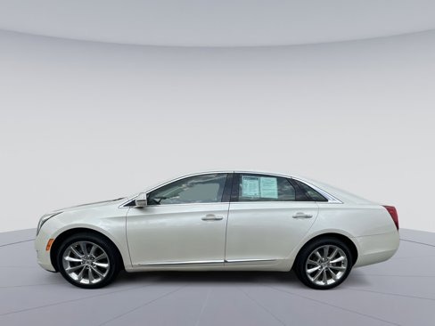 Used 2013 Cadillac XTS Premium image 6