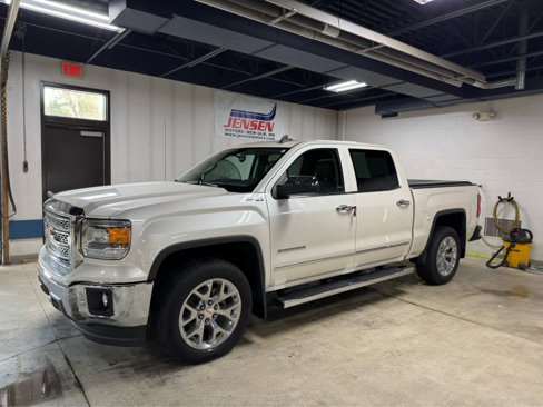 Used 2015 GMC Sierra 1500 SLT w/ SLT Crew Cab Value Package image 1