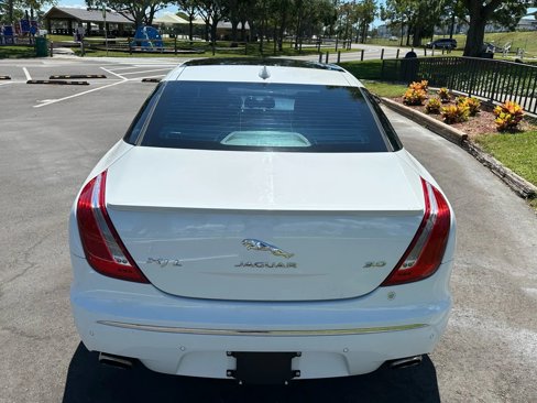 Used 2015 Jaguar XJ L Portfolio image 12