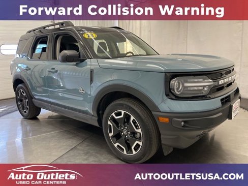 Used 2023 Ford Bronco Sport Outer Banks w/ Tech Package image 1