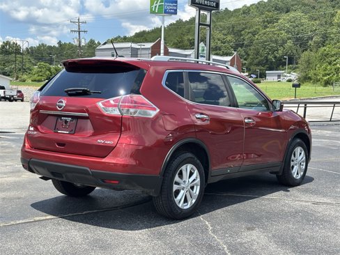 Used 2016 Nissan Rogue SV image 6