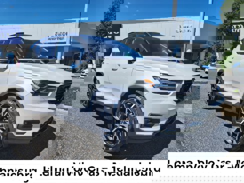 Certified 2022 Volvo XC40 T5 R-Design w/ Climate Package image 1