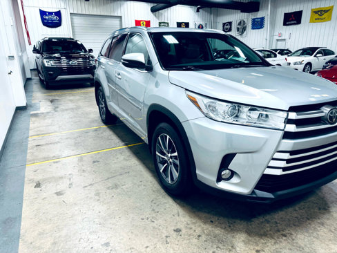 Used 2018 Toyota Highlander XLE w/ Protection Package #3 image 18