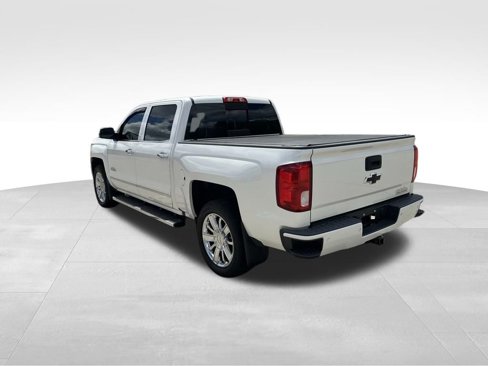 Used 2017 Chevrolet Silverado 1500 High Country image 2