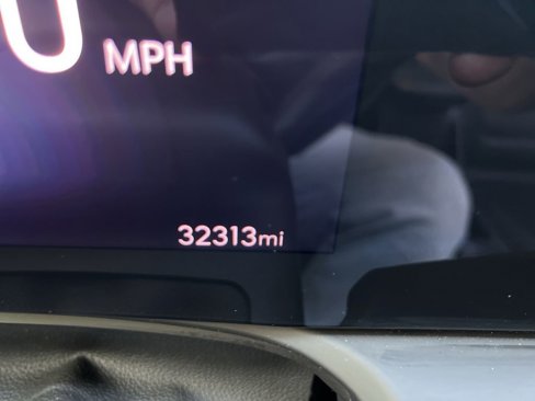 Used 2024 Buick Encore GX Sport Touring w/ Experience Buick Package image 27
