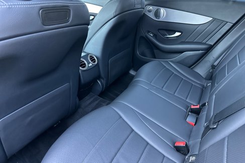 Used 2019 Mercedes-Benz GLC 300 4MATIC image 12