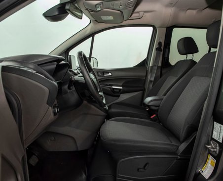 Used 2021 Ford Transit Connect XLT image 7
