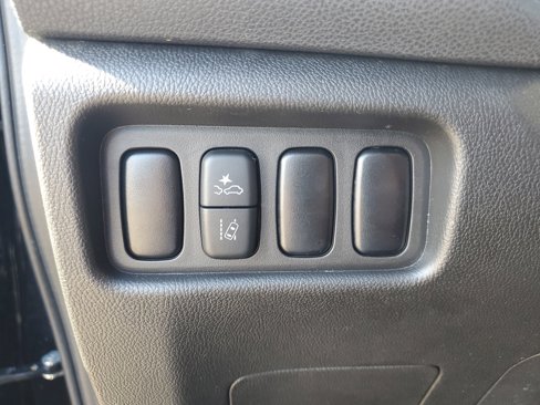 Used 2023 Mitsubishi Outlander Sport ES image 18