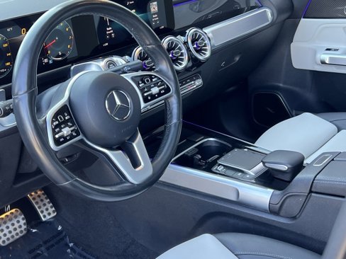 Used 2022 Mercedes-Benz GLB 250 4MATIC image 31