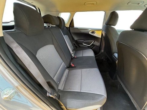 Used 2023 Kia Soul LX image 28