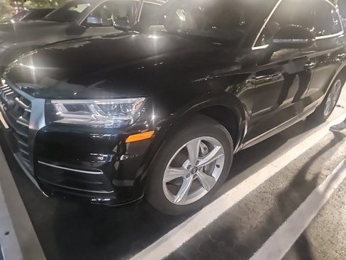 Used 2020 Audi Q5 2.0T Premium Plus w/ Premium Plus Package image 1