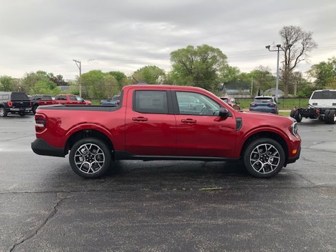 New 2025 Ford Maverick Lariat w/ 4K Tow Package image 6
