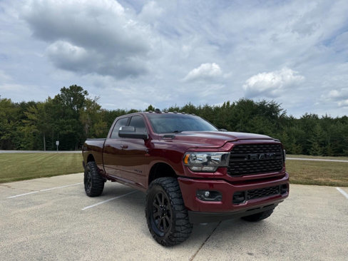Used 2022 RAM 2500 Big Horn w/ Level C Equiment Group image 1